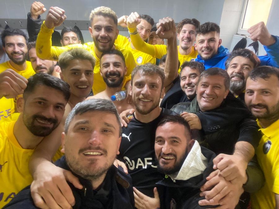 Afjet Afyonspor, şampiyonluğa gidiyor