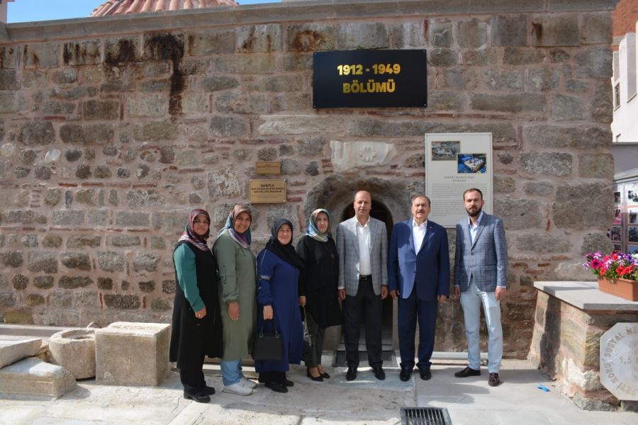 Milletvekili Eroğlu, Şuhut Şehit ve Gaziler Hatıra Merkezini ziyaret etti 
