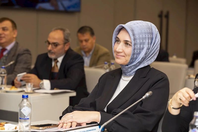 Afyonkarahisar Valisi Doç. Dr. Kübra Güran Yiğitbaşı, Basın İlan Kurumu