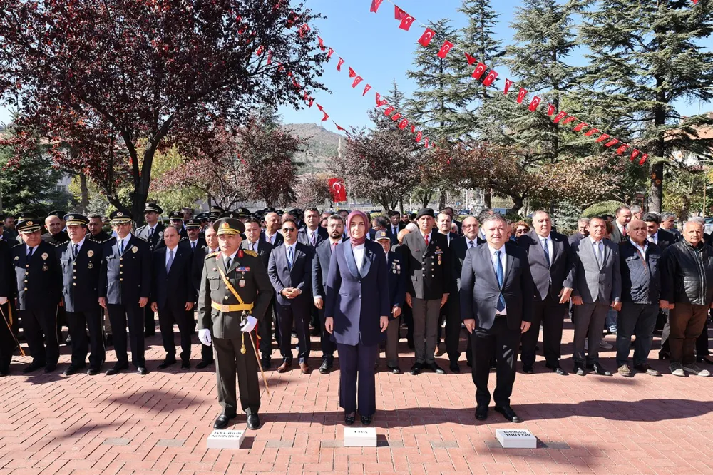 Cumhuriyetin 101. yıl dönümü gururla kutlanıyor