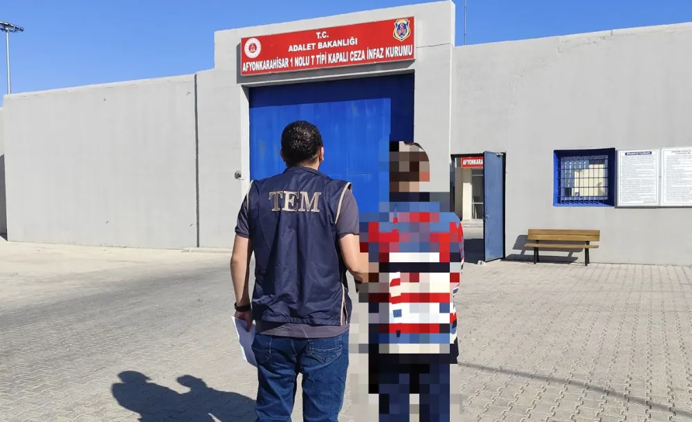 Afyon’da FETÖ’cü Kaymakam yakalandı