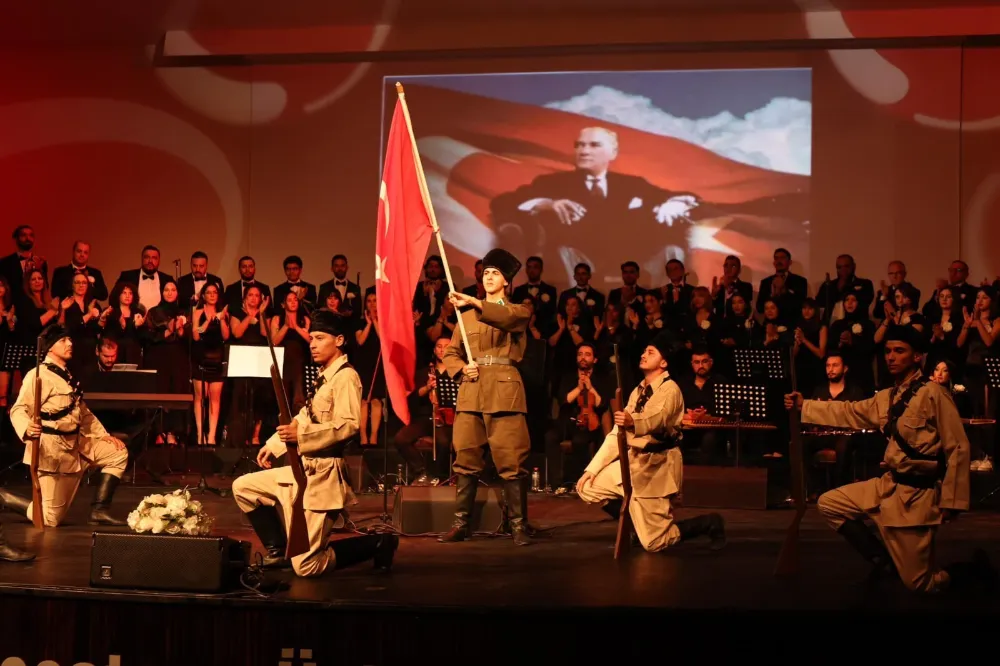 Cumhuriyetin 101. yılı konserle taçlandı