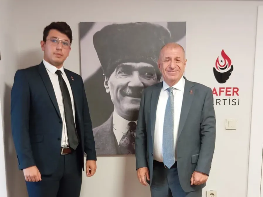 İYİ Parti FETÖ mensuplarına kucak açmış bir partidir