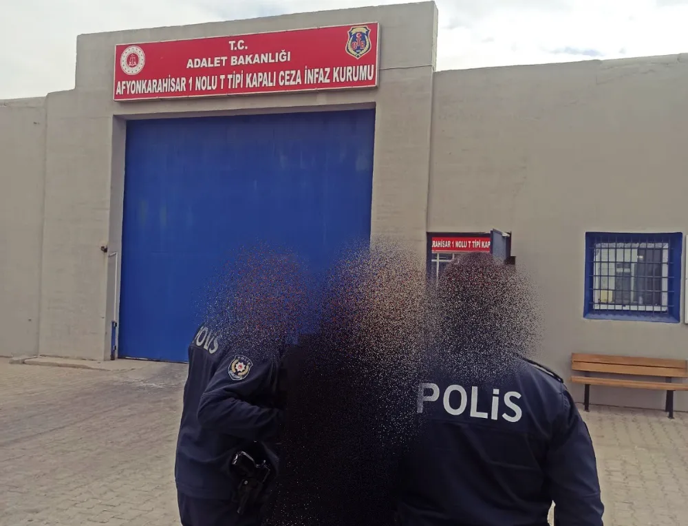 Afyon’da banka dolandırıcısı yakalandı