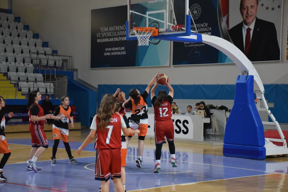 Kızlar Basketbol Müsabakaları sona erdi