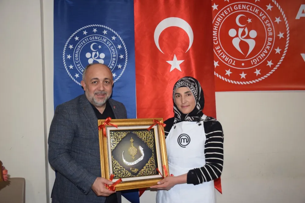 MasterChef Ayşe Ekiz, Afyon’da unutulmaz bir etkinliğe imza attı