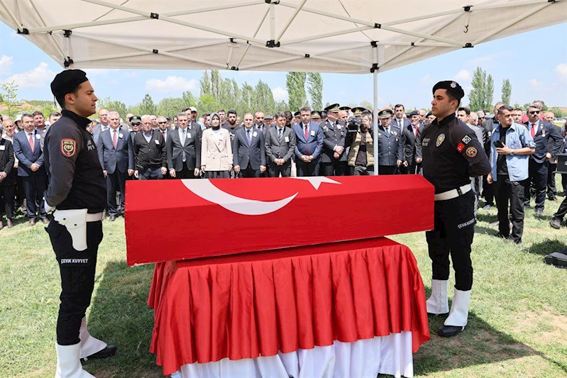 Şehit Polis Memuru Yonuz Turan, Son Yolculuğuna Uğurlandı