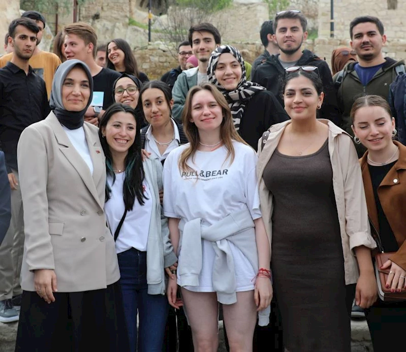 AFSÜ ve AKÜ Öğrencileri Frig Vadisi ve Ayazini Gezisine Katıldı