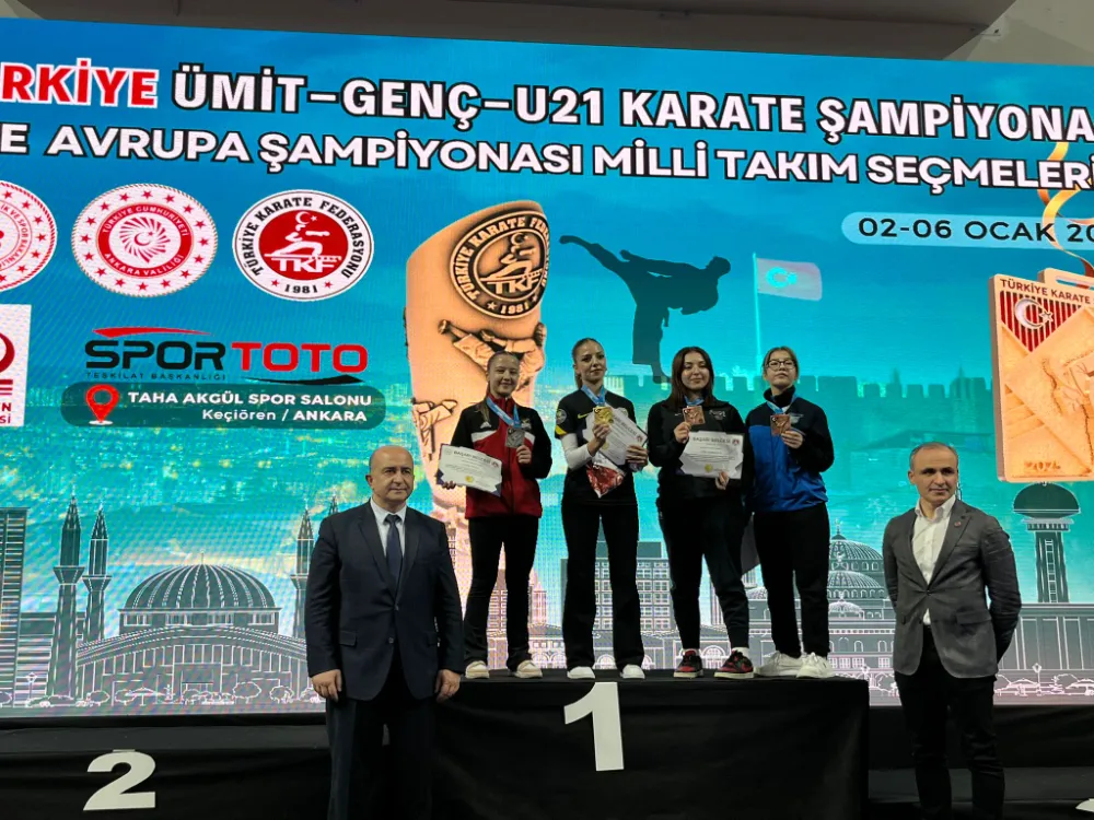 Afyonkarahisarlı Sporcular Türkiye Karate Şampiyonasında büyük başarı elde etti 