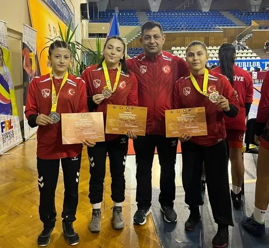 Afyonkarahisarlı Genç Sporcular Balkanlar