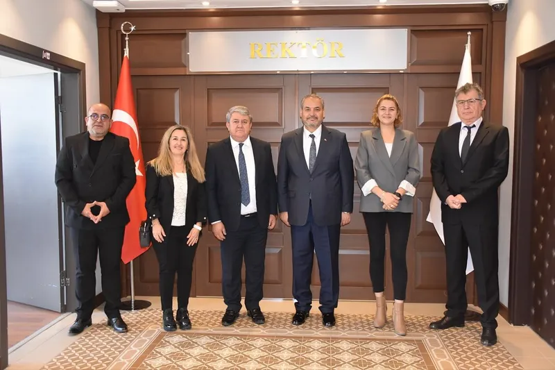 Afyonkarahisar Sağlık Bilimleri Üniversitesi Rektörü Adem Aslan, Basın Cemiyeti Yöneticileri ile Görüştü
