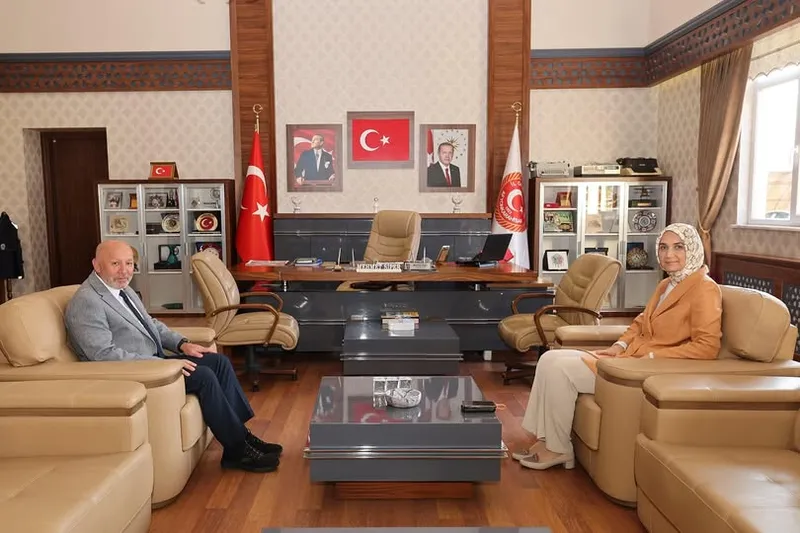Vali Yiğitbaşı, Umre Dönüşü İl Genel Meclisi Başkanı