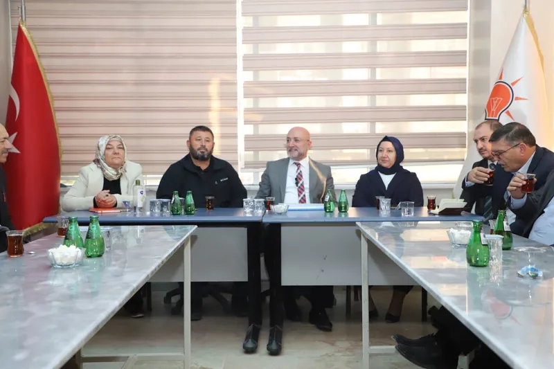 AK Parti Afyonkarahisar İl Başkanı Turgay Şahin, İscehisar