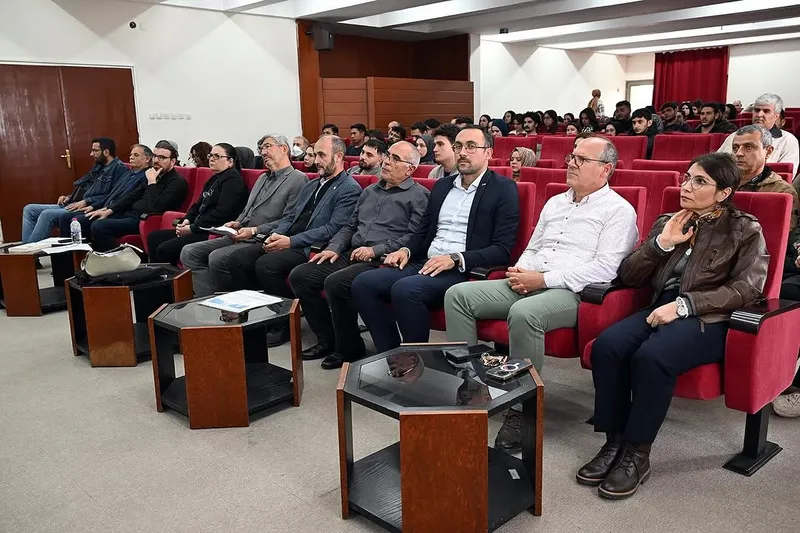 Gazze Ekseninde İsrail ve Filistin Paneli Afyon Kocatepe Üniversitesi