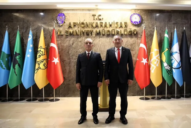 Dinar Belediye Başkanı Topçu, İl Emniyet Müdürü Erol
