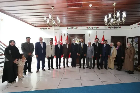 Vali Yiğitbaşı, Kardeşlik Köprüsü Projesi Heyetini Kabul Etti