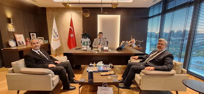 AK Partili Özkaya