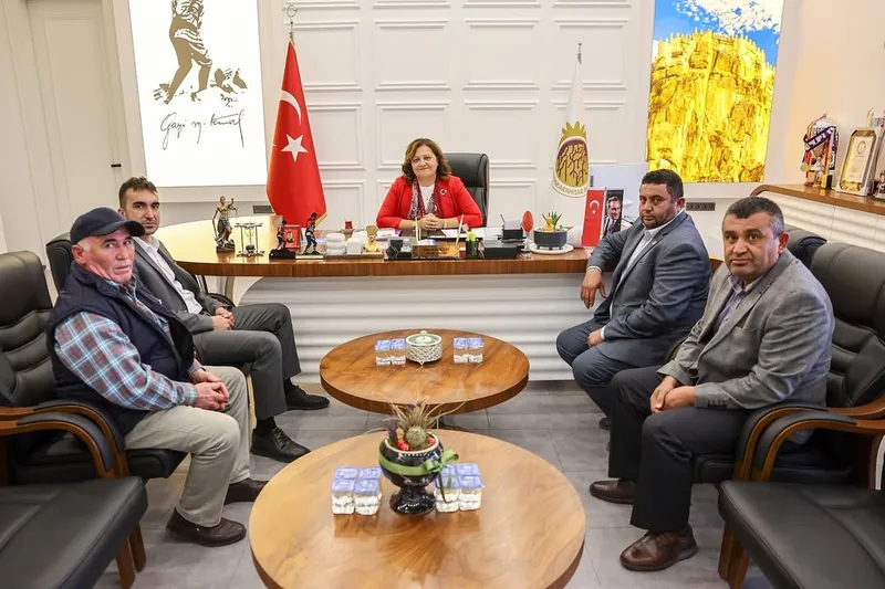 Afyonkarahisar Belediye Başkanı Burcu Köksal, Karaadilli