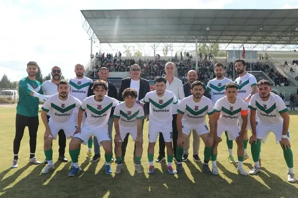 Dinar Belediyespor Sezona Galibiyetle Merhaba Dedi