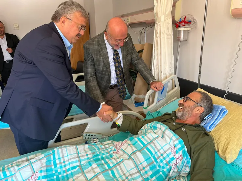 AK Parti Afyonkarahisar İl Başkanı Turgay Şahin, Yangınzede Vatandaşı Ziyaret Etti