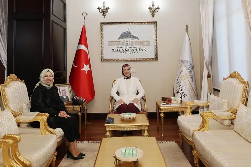 Vali Yiğitbaşı, AK Parti Kadın Kolları Başkanı