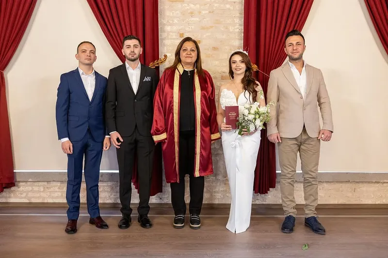 Afyonkarahisar Belediye Başkanı Burcu Köksal, Derin Dinç ve Oğuzhan Yağdan