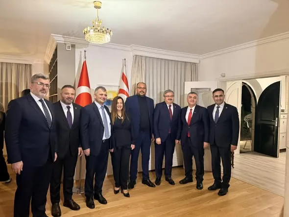 AK Partili Yurdusever