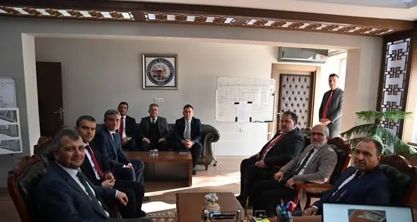 Emirdağ Belediyesi ve AKÜ İş Birliği İçin Görüştü