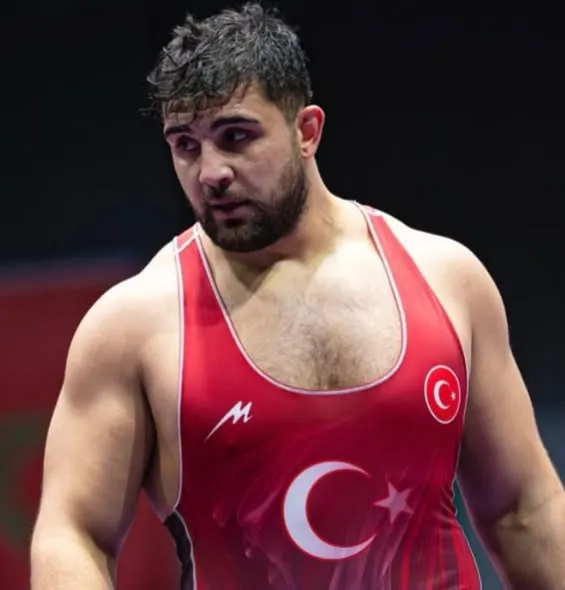 Afyonlu Milli Güreşçi Fatih Bozkurt, Riyad