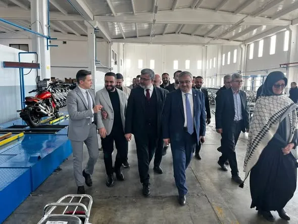 AK Partili Yurdunuseven, Dazkırı