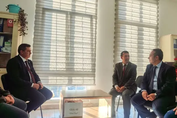 Afyonkarahisar Çobanlar Belediye Başkanı Ali Altuntaş, Öğretmenler Günü