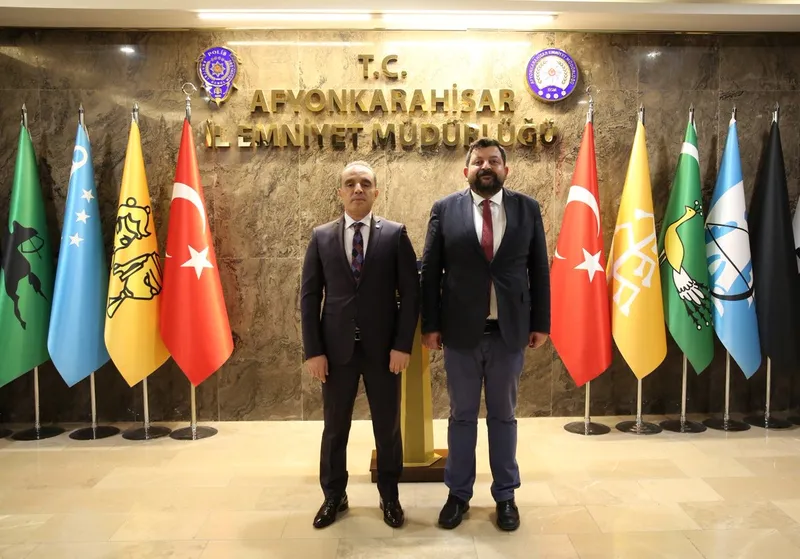 Başmakçı Belediye Başkanı Selçuk Gönüllü, İl Emniyet Müdürü Ahmet Birtan Erol