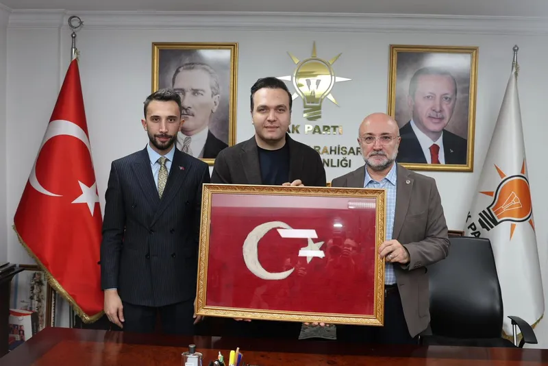 AK Parti Afyonkarahisar İl Başkanı Turgay Şahin, Yusuf İbiş