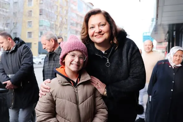 Afyonkarahisar Belediyesi, Gazlıgöl Caddesi Esnafı ile Buluştu