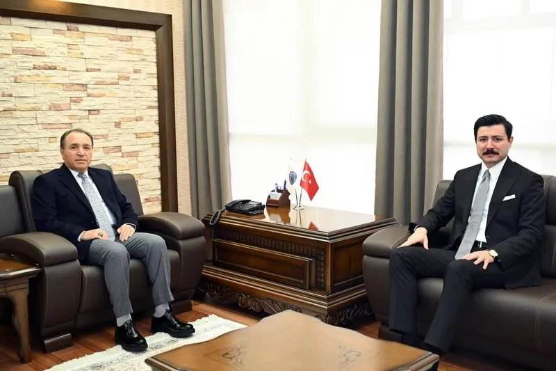 Afyon Kocatepe Üniversitesi'ne Türkiye İnsan Hakları ve Eşitlik Kurulu Üyesi'nden Ziyaret