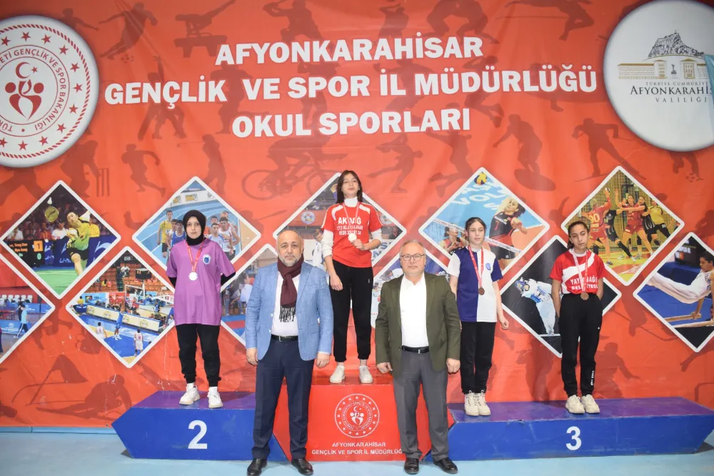 Okul Sporları Yıldızlar Bilek Güreşi Müsabakaları tamamlandı 