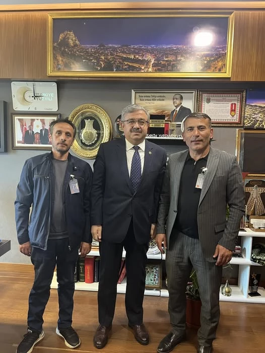 Afyonkarahisar Vekili Yurdunuseven, Belediye Başkanı Çelik