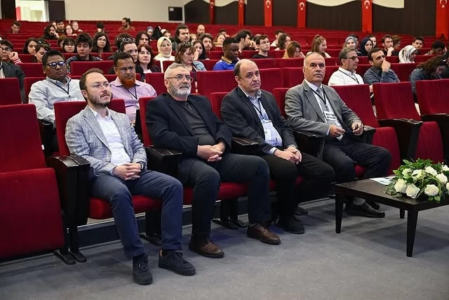 Avrupa Enerji Güvenliği, AKÜ