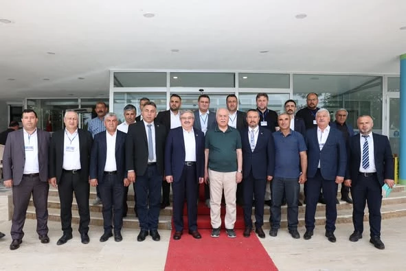 Belediye Başkanları Eğitim Kampında Önemli Bilgiler Paylaşıldı