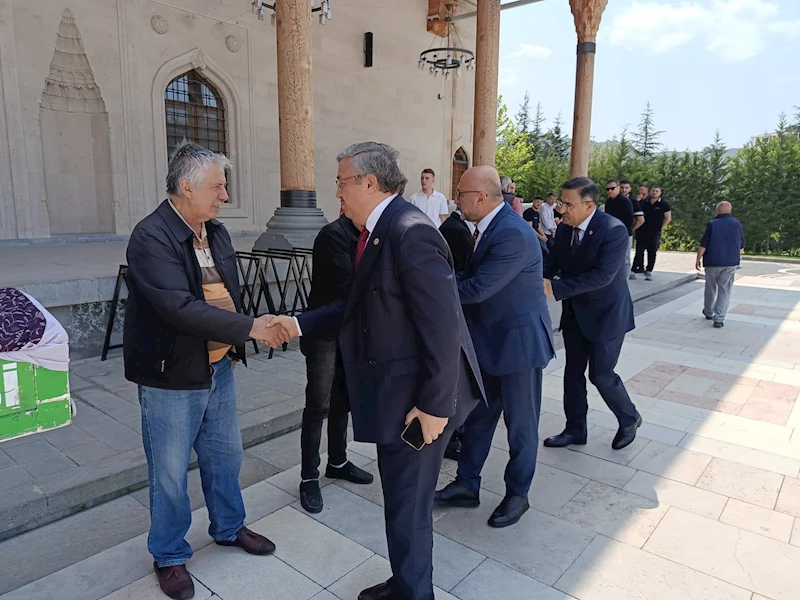 AK Parti Afyonkarahisar İl Başkanı Turgay Şahin, Necla Nilgün Çaylı