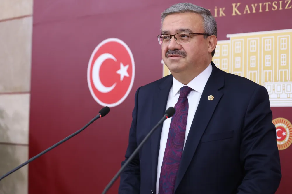 YURDUNUSEVEN’DEN 19 MAYIS AÇIKLAMASI “GENÇLERİMİZ BAĞIMSIZLIK MÜCADELEMİZİN TEMİNATIDIR”