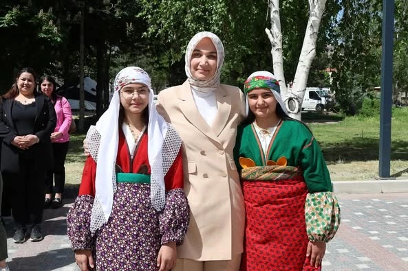 Afyonkarahisar Valisi Emirdağ