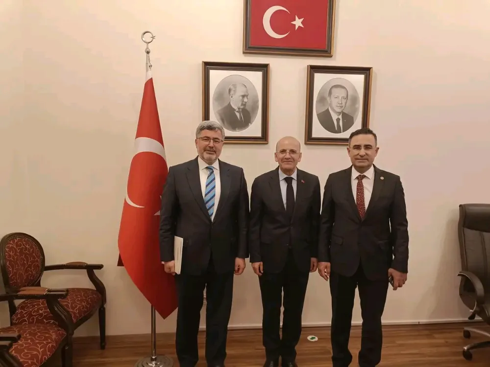 Ak Partili Vekillerden, Bakan Şimşek