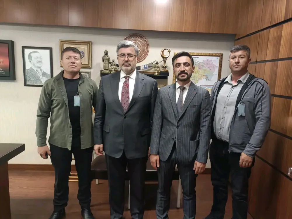 Milletvekili Özkaya, Misafirlerini Ağırladı