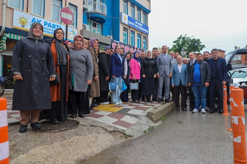 AK Parti Afyonkarahisar İl Başkanı Şuhut İlçe Teşkilatını Ziyaret Etti