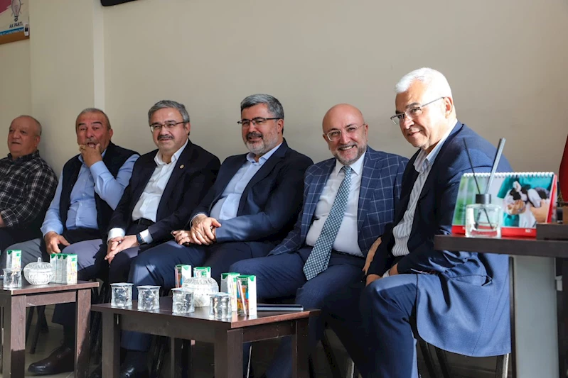 Ak Parti Afyonkarahisar İl Başkanı Şahin, Sinanpaşa İlçe Teşkilatıyla İstişare Toplantısı Yaptı