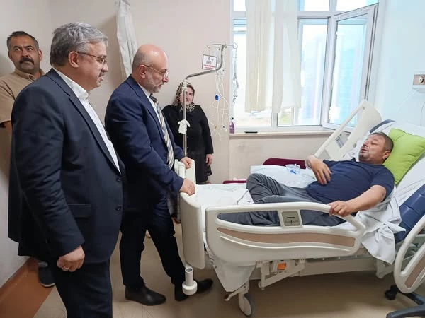 İbrahim Yurdunuseven, Hastanedeki Muhtar Ahmet Akkaş