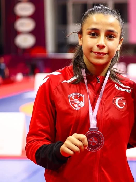 Afyonkarahisar’dan Avrupa’ya Madalya: Fatma Yılmaz Avrupa İkincisi Oldu