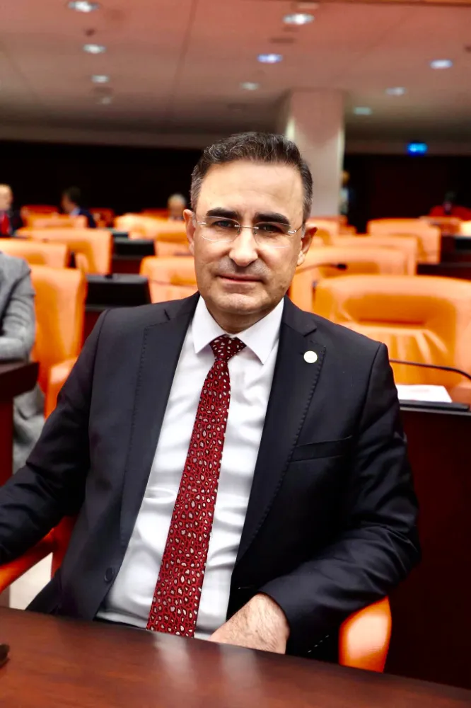 DR. HASAN ARSLAN: SAĞLIKTA YENİ DÖNEM İÇİN 29 MADDELİK KANUN TEKLİFİMİZİ SUNDUK