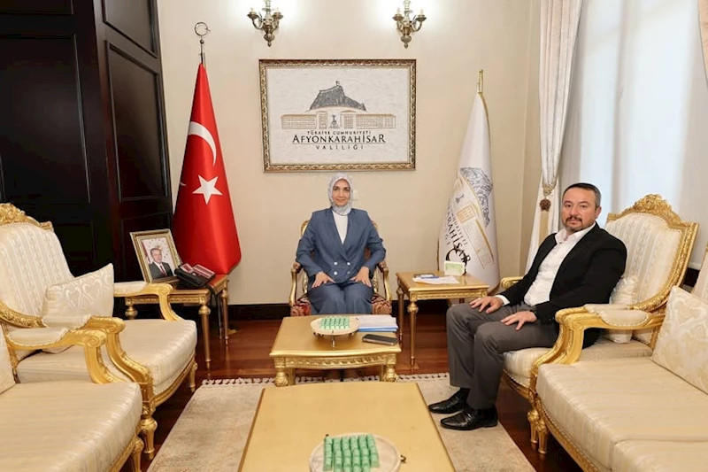 Afyonkarahisar Valisi Yiğitbaşı, Sandıklı Belediye Başkanı Öztaş